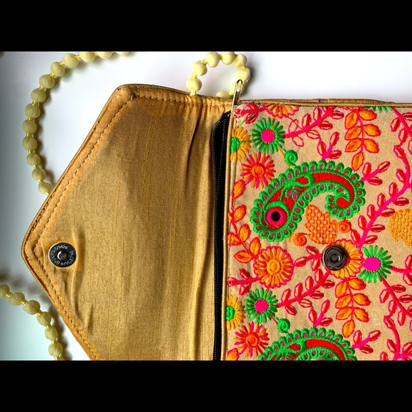 Bikaner House Colourful Hand-Embroidered Casual Clutch w/ Fun Bubble Strap - Picture 4 of 10